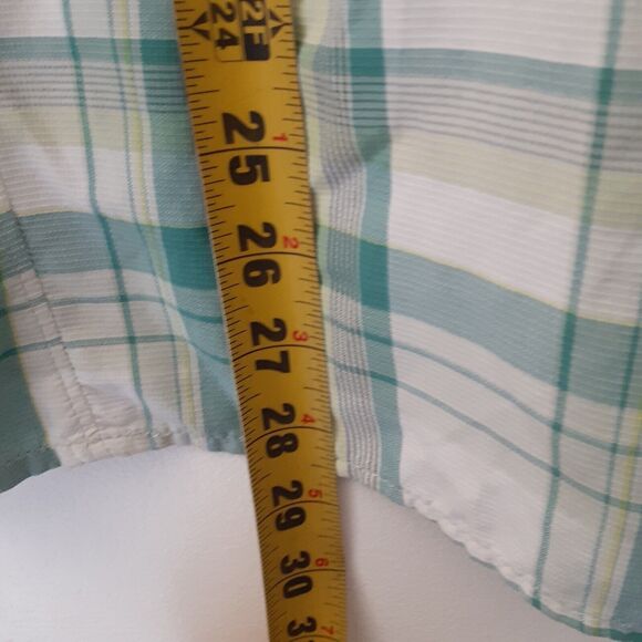 Columbia Omni Shade Adult Mens M Green White Plaid Short Sleeve Vented Shirt - Picture 8 of 8